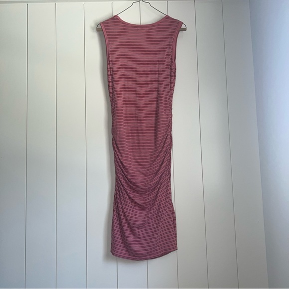 Velvet striped tee dress - Picture 7 of 8